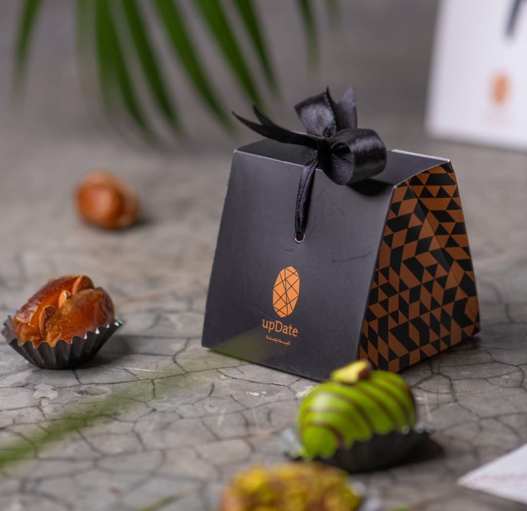Mini Pearl - Mixed Assorted Dates & Chocolates